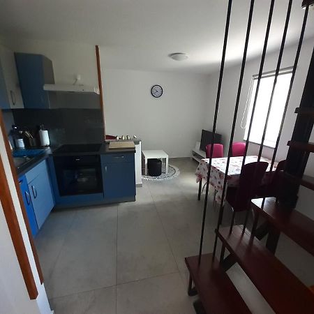 Apartman Sunset Plomin Esterno foto