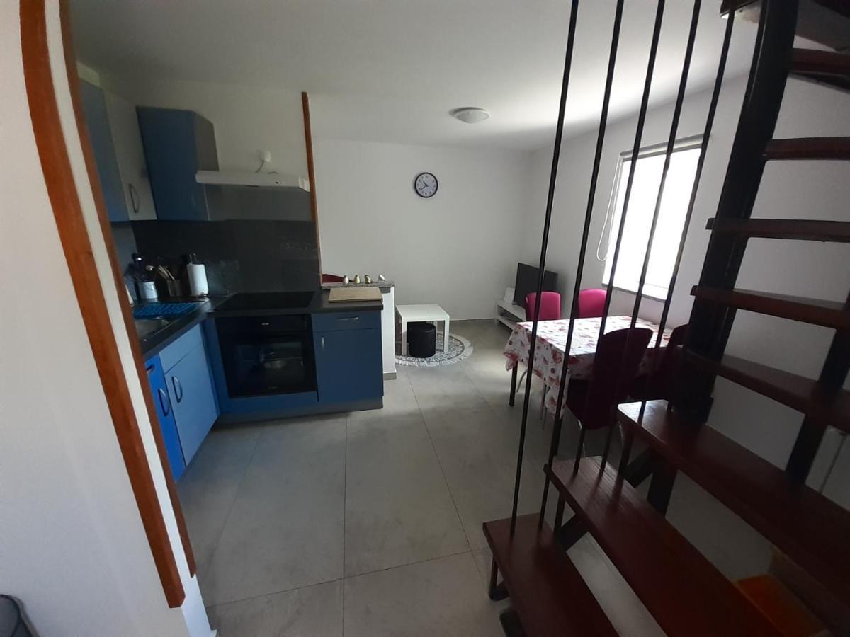 Apartman Sunset Plomin Esterno foto
