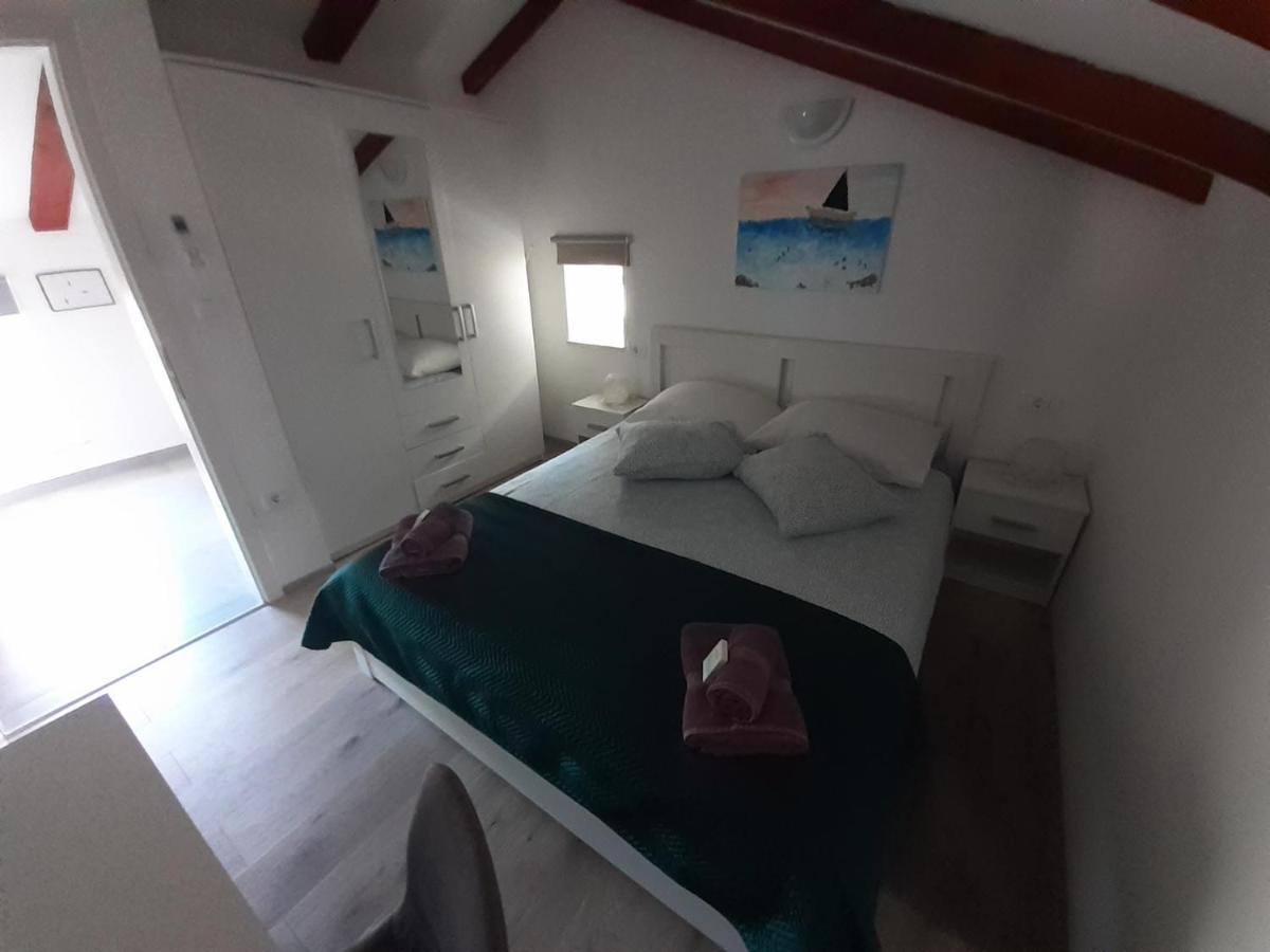 Apartman Sunset Plomin Esterno foto